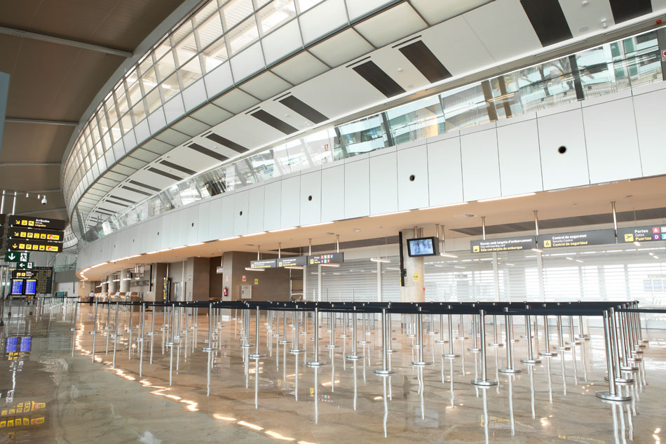 AEROPUERTO MANISES 25