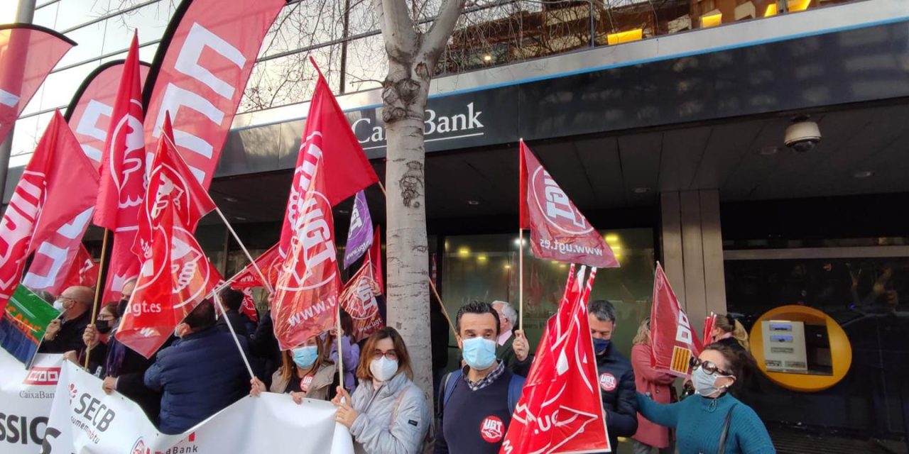 Financiero Caixabankl 1280x640