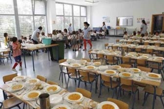 UGT denuncia la invisibilidad de los trabajadores de los comedores ... UGT denuncia la invisibilidad de los trabajadores de los comedores ...